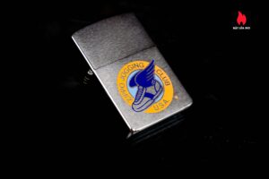 Zippo Xưa 1982 – Jogging Club 11