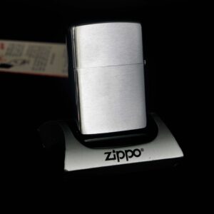 Zippo Xưa 1975 – Salesman Zippo – Chuck Jones 9