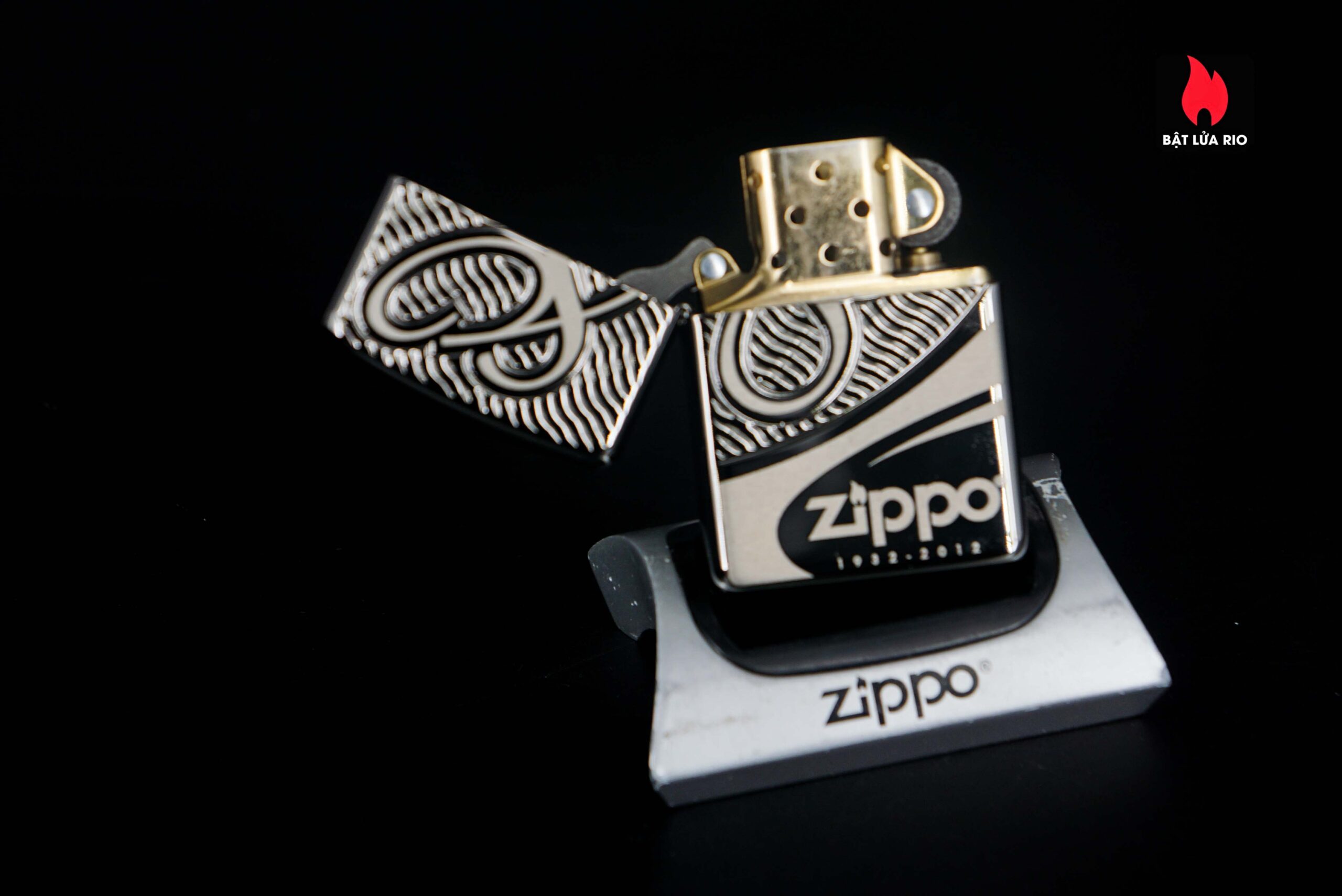 Zippo 2012 – Zippo 80th Anniversary Limited Edition – Limited 3324/41932 12