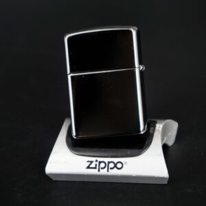 Zippo 2012 – Zippo 80th Anniversary Limited Edition – Limited 3324/41932 13