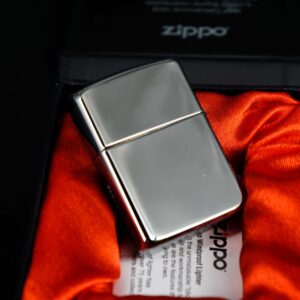 Zippo 2012 – Zippo 80th Anniversary Limited Edition – Limited 3324/41932 7