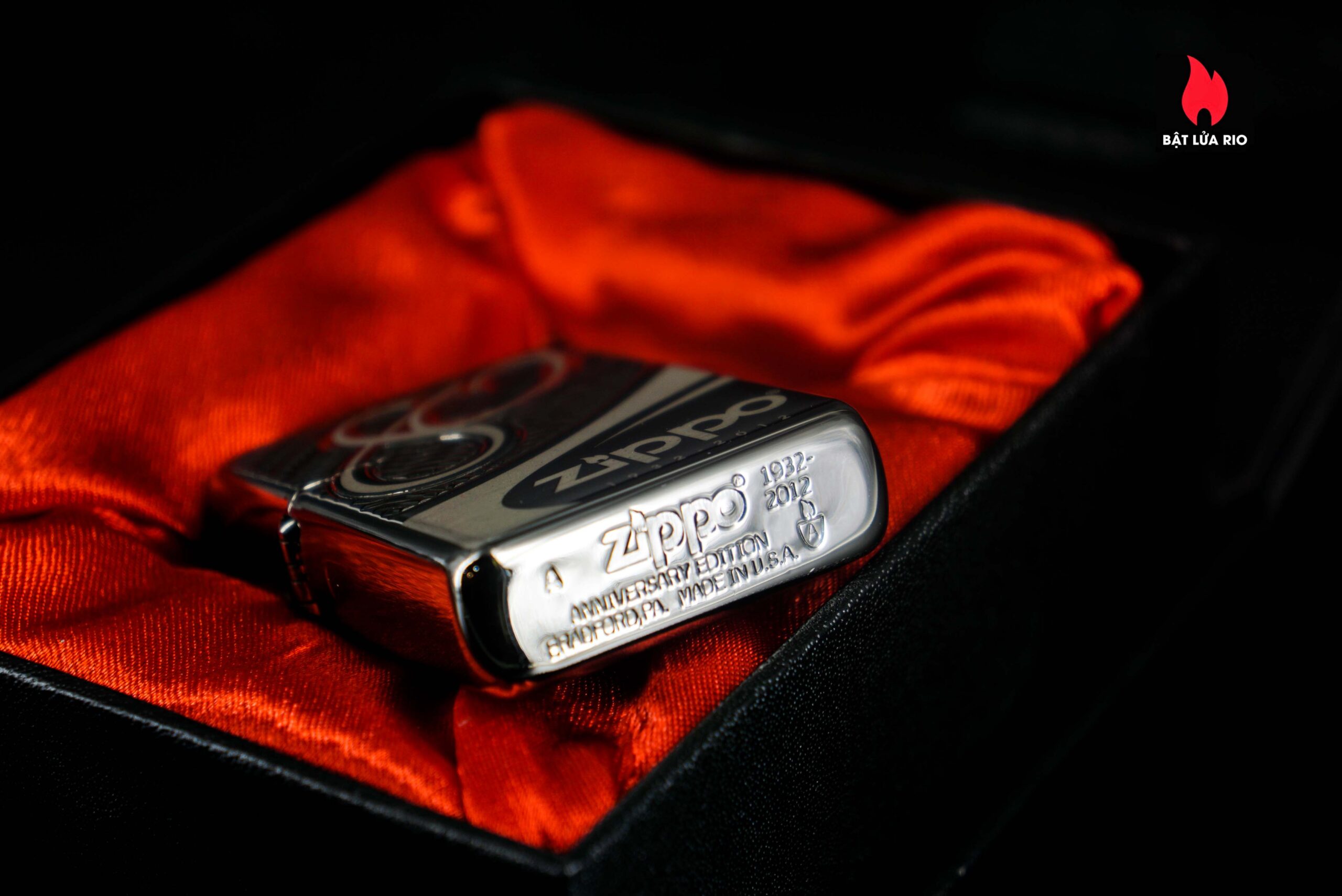 Zippo 2012 – Zippo 80th Anniversary Limited Edition – Limited 3324/41932 8