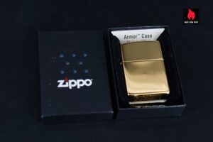 Zippo 2019 Armor High Polish Gold Plate 1
