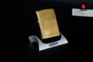 Zippo 2019 Armor High Polish Gold Plate