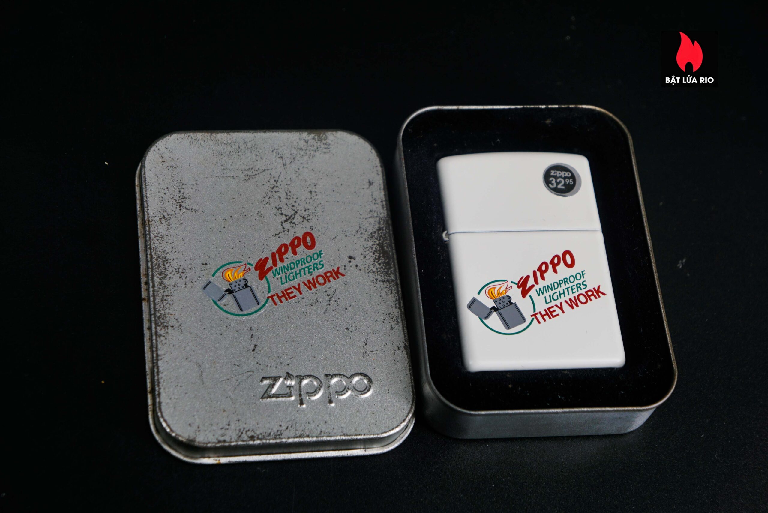 Zippo Canada 1999 – Canada Collectible White Matte – Limited 0345/4000 1