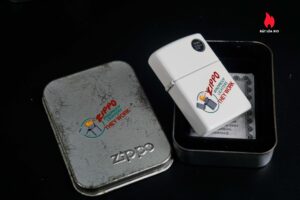 Zippo Canada 1999 – Canada Collectible White Matte – Limited 0345/4000 2