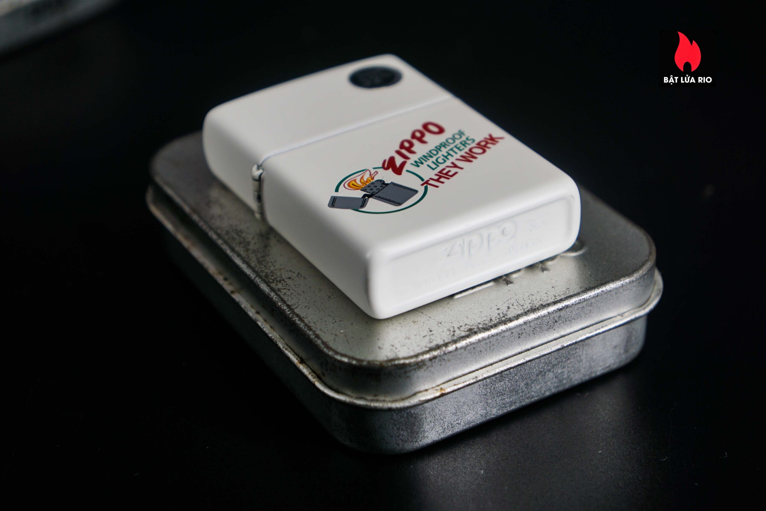 Zippo Canada 1999 – Canada Collectible White Matte – Limited 0345/4000 5