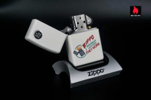 Zippo Canada 1999 – Canada Collectible White Matte – Limited 0345/4000 8