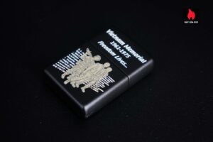 Zippo La Mã 1999 – VIETNAM Memorial 1961-1975 Freedom Lives 4