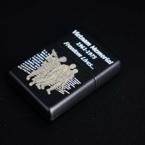 Zippo La Mã 1999 – VIETNAM Memorial 1961-1975 Freedom Lives 4