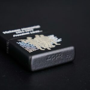 Zippo La Mã 1999 – VIETNAM Memorial 1961-1975 Freedom Lives 7