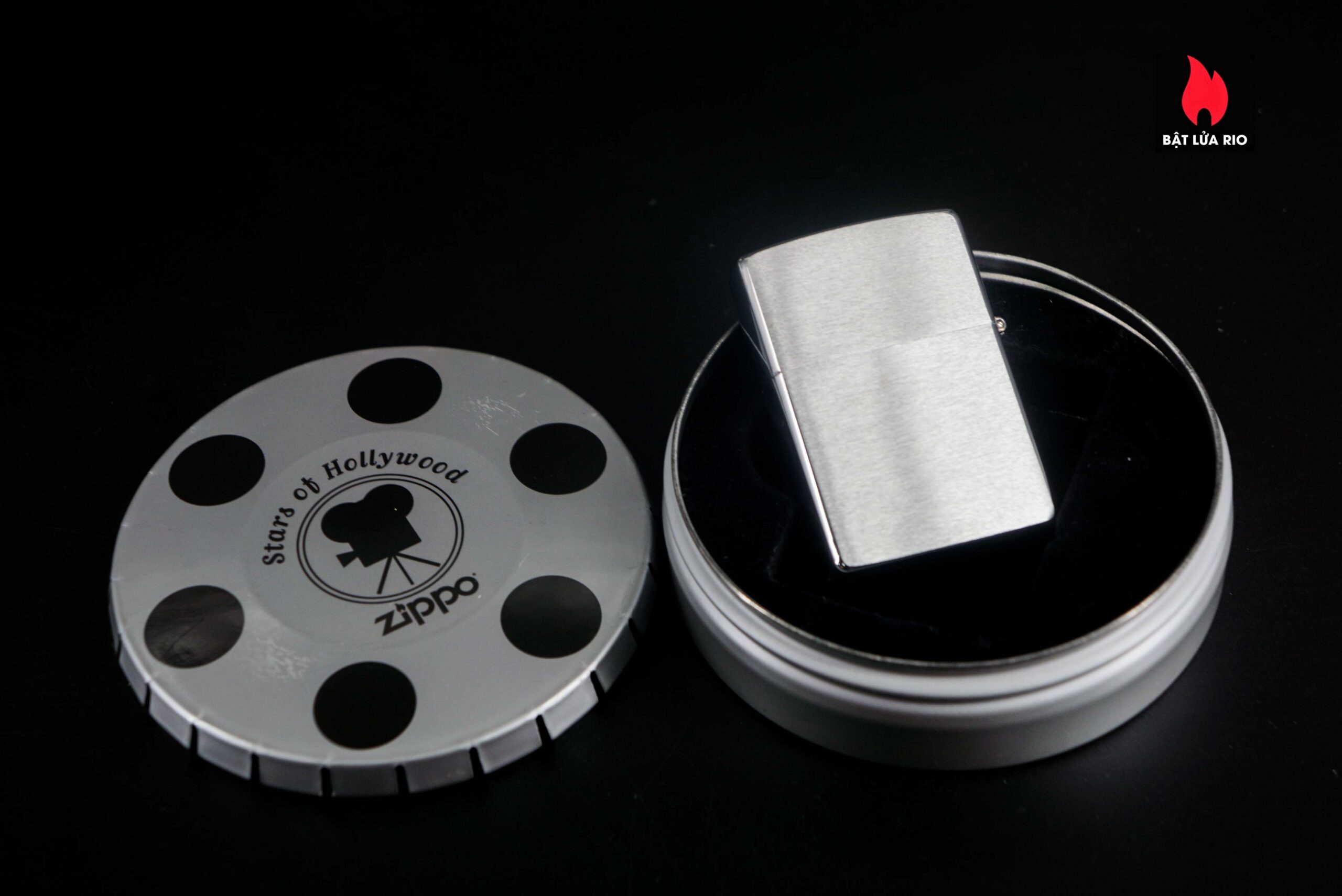 Zippo La Mã 2000 – Elvis Aaron Presley 7