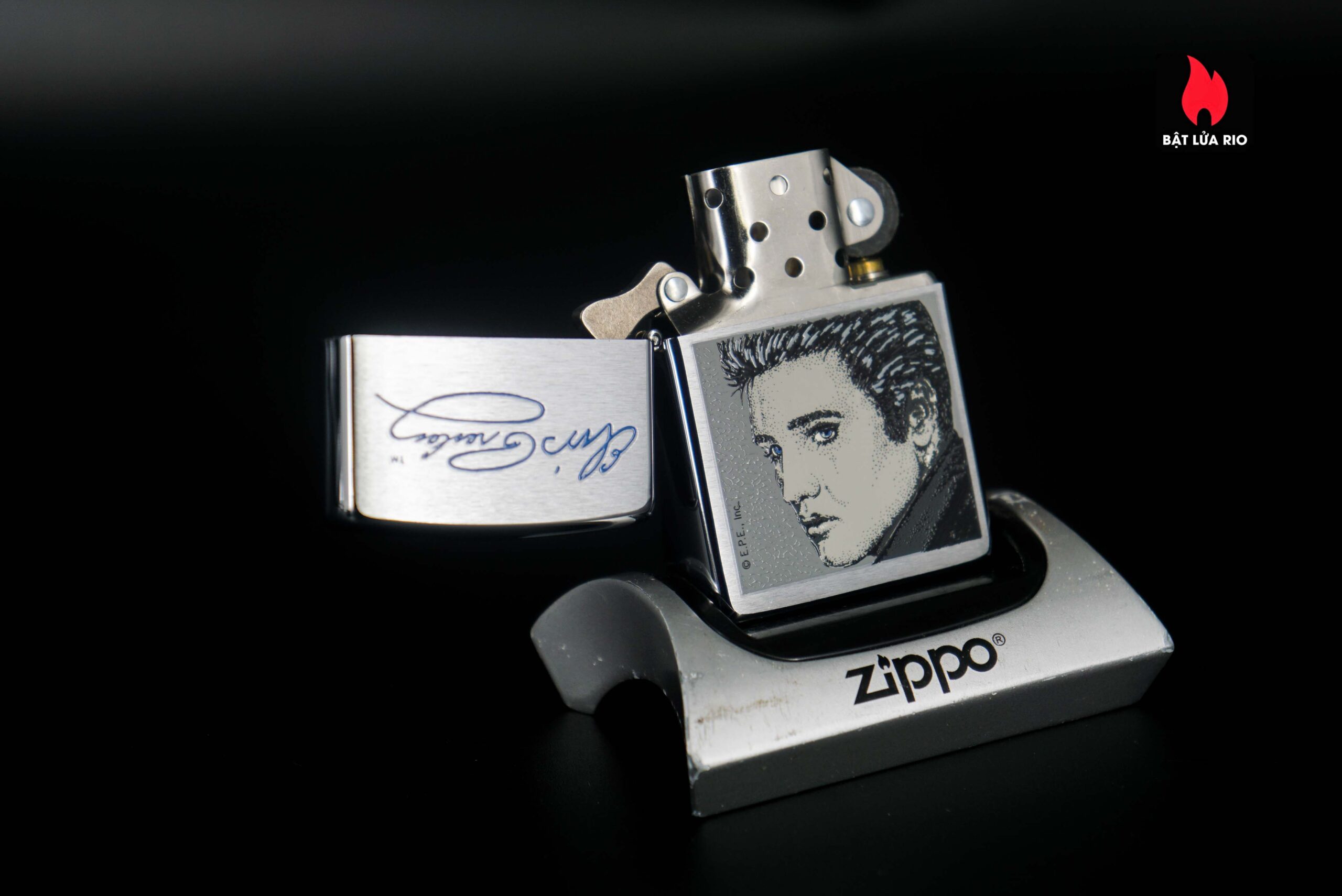 Zippo La Mã 2000 – Elvis Aaron Presley 8
