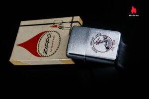 Zippo Xưa 1961 – Athens Bowling Lanes 4