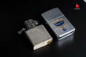Zippo Xưa 1963 – Burgermeister Beer 12