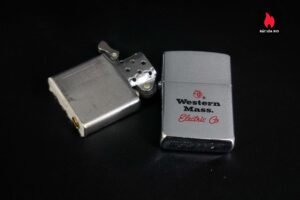 Zippo Xưa 1967 – Reddy Kilowatt – Western Massachusetts Electric Co 17
