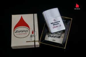 Zippo Xưa 1967 – Reddy Kilowatt – Western Massachusetts Electric Co 2