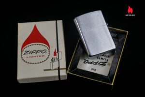 Zippo Xưa 1967 – Reddy Kilowatt – Western Massachusetts Electric Co 4