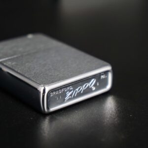 Zippo Xưa 1971 – Reddy Kilowatt 8