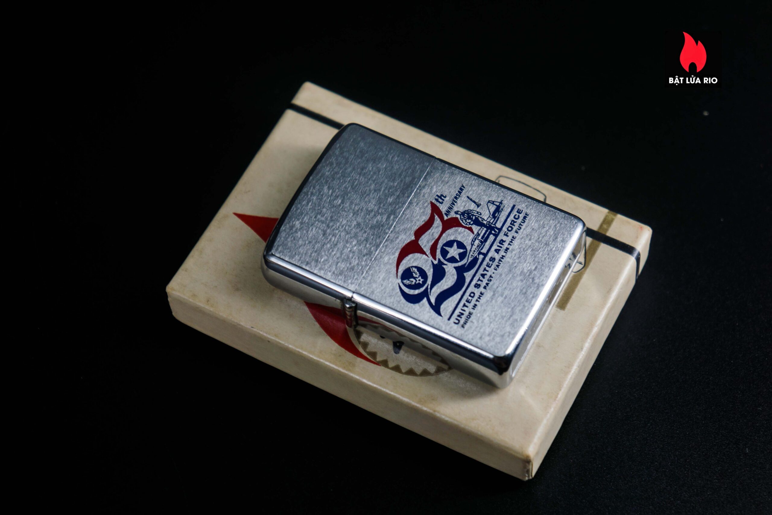 Zippo Xưa 1972 – Air Force United States 25Th Anniversary 4