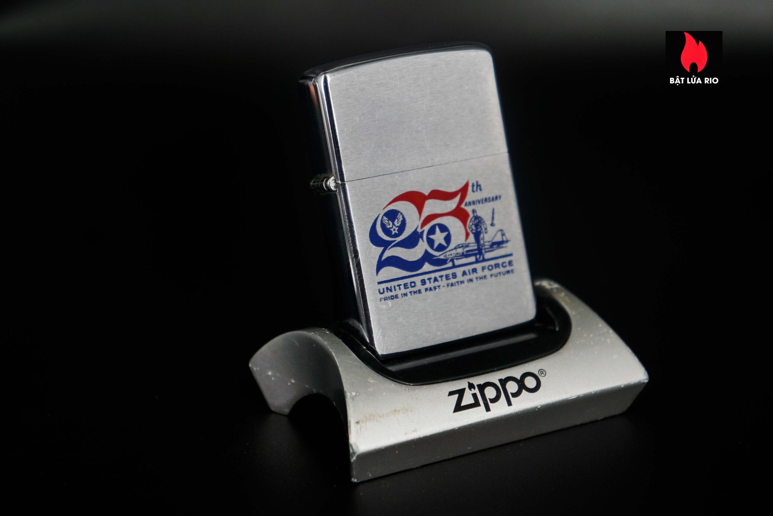 Zippo Xưa 1972 – Air Force United States 25Th Anniversary