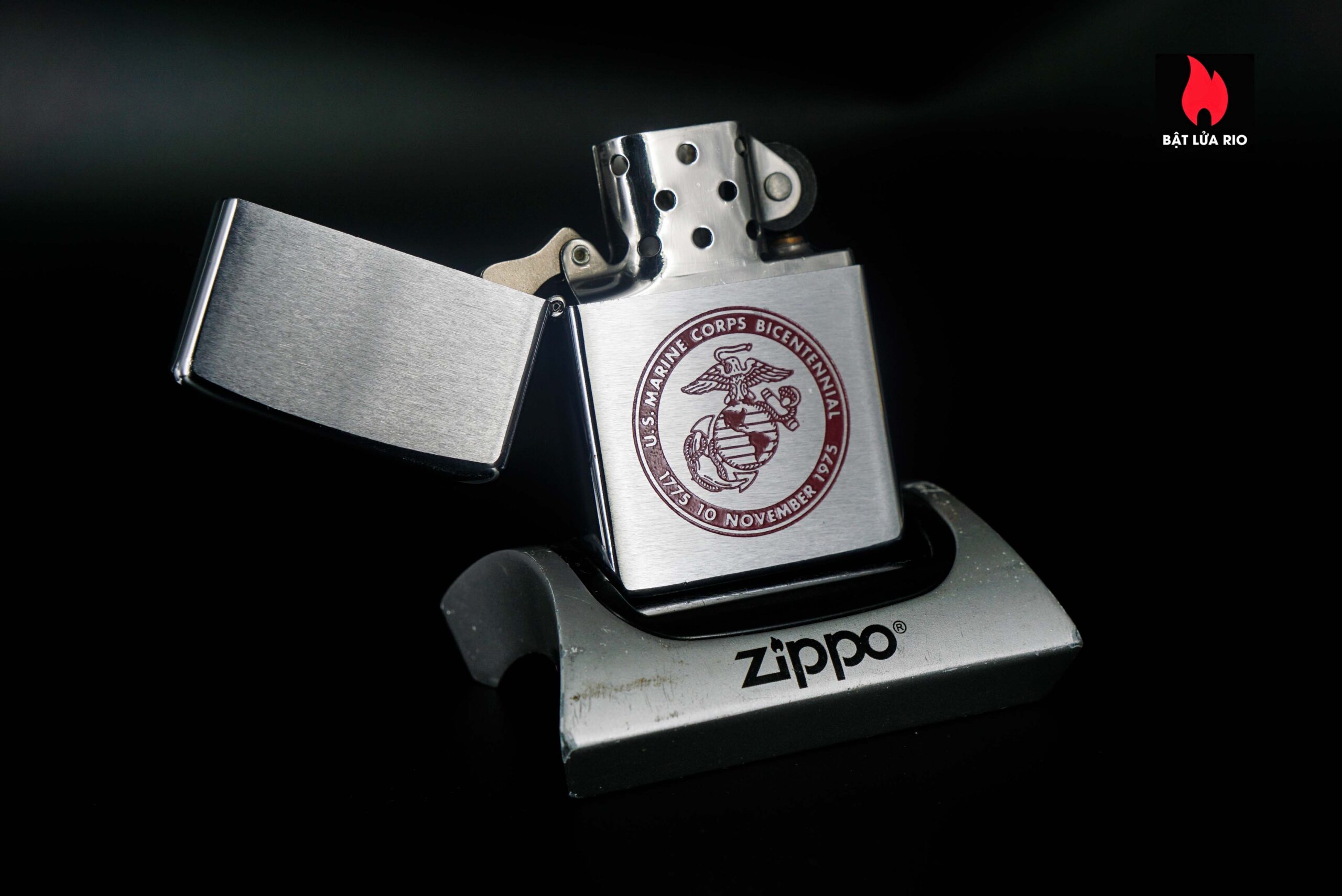 Zippo Xưa 1974 – U.S. Marine Corps Bicentennial 16