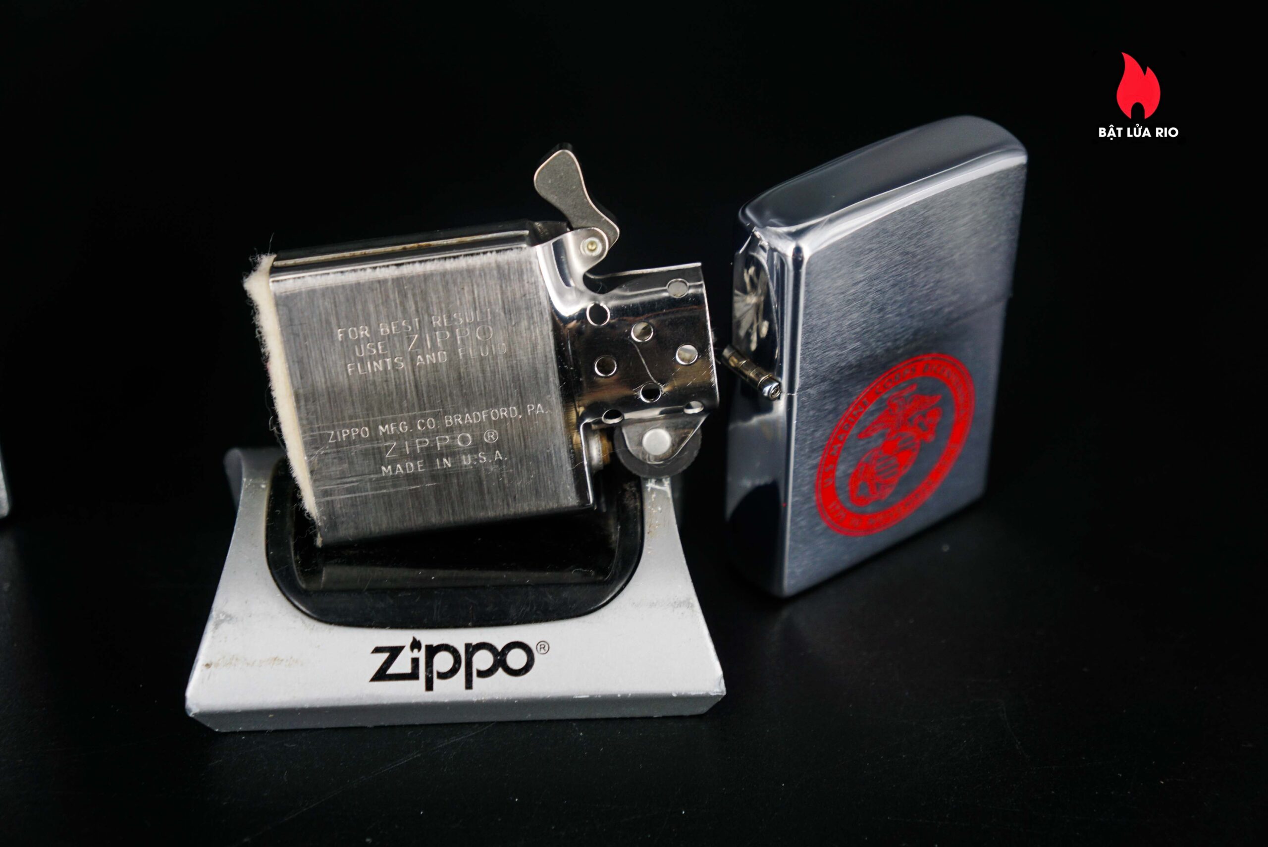 Zippo Xưa 1974 – U.S. Marine Corps Bicentennial 19