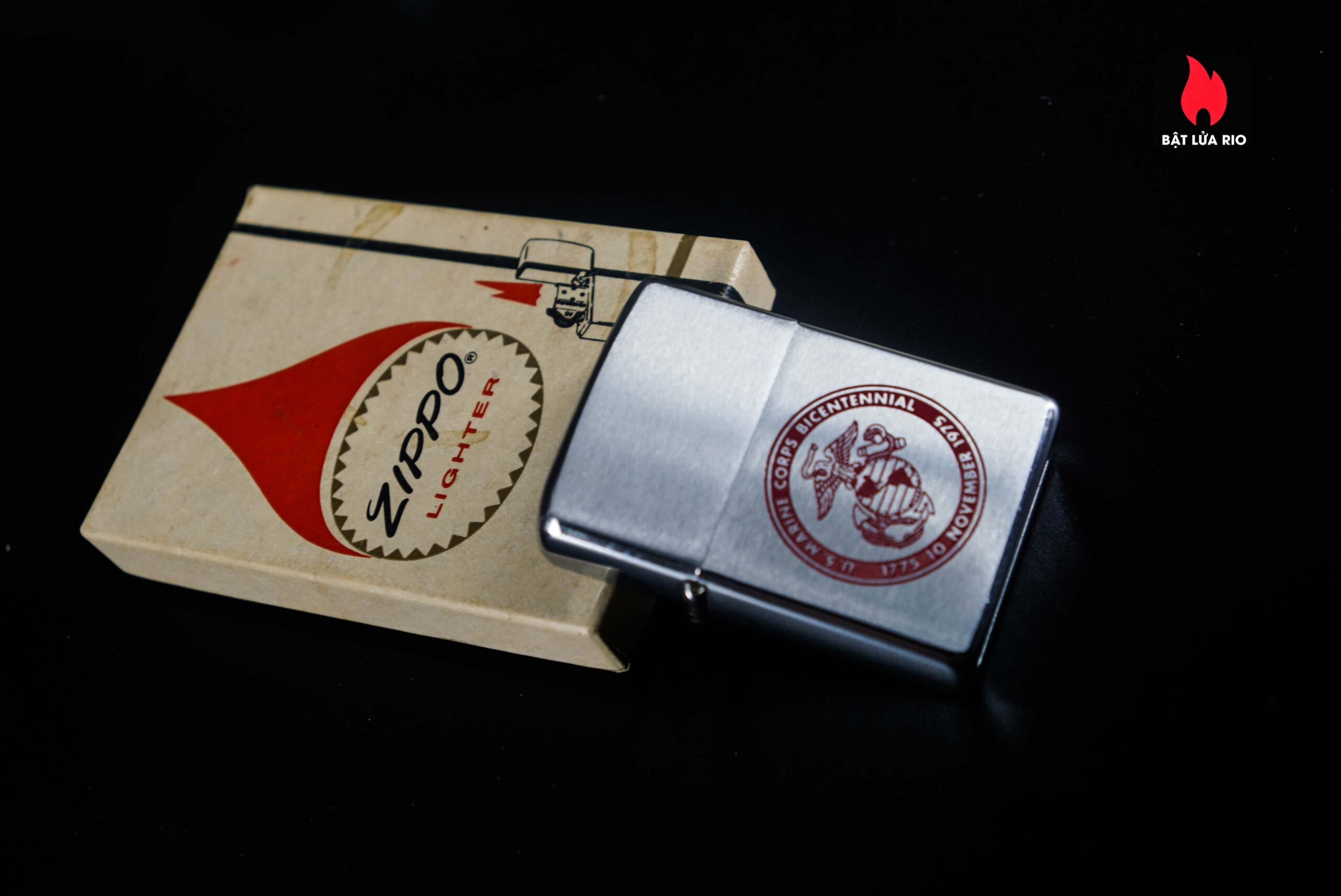 Zippo Xưa 1974 – U.S. Marine Corps Bicentennial 9