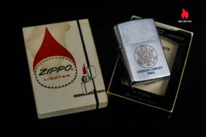 Zippo Xưa 1975 – American Embassy Paris 2