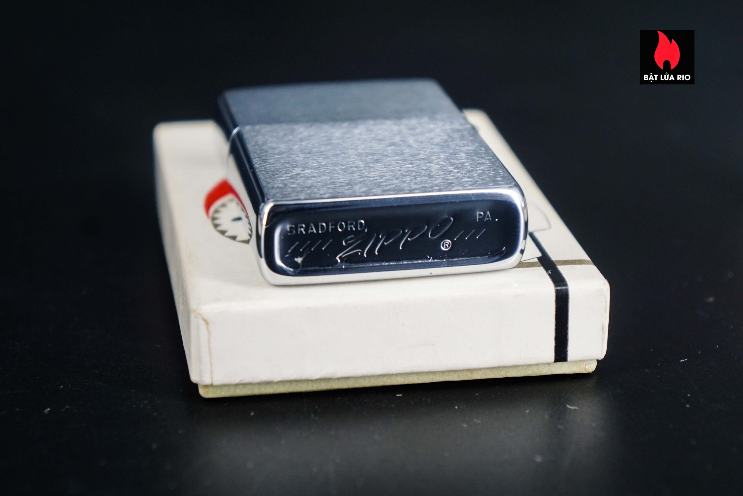 Zippo Xưa 1975 – Johns-Manville Marinite 11