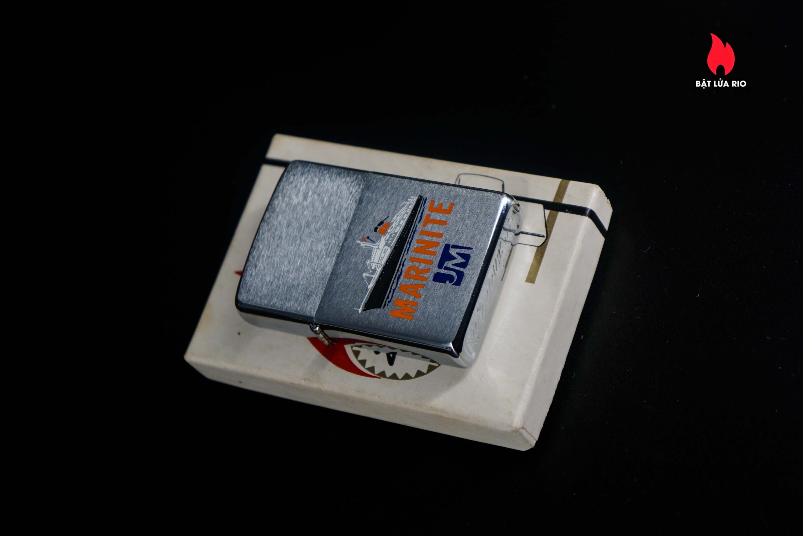 Zippo Xưa 1975 – Johns-Manville Marinite 12