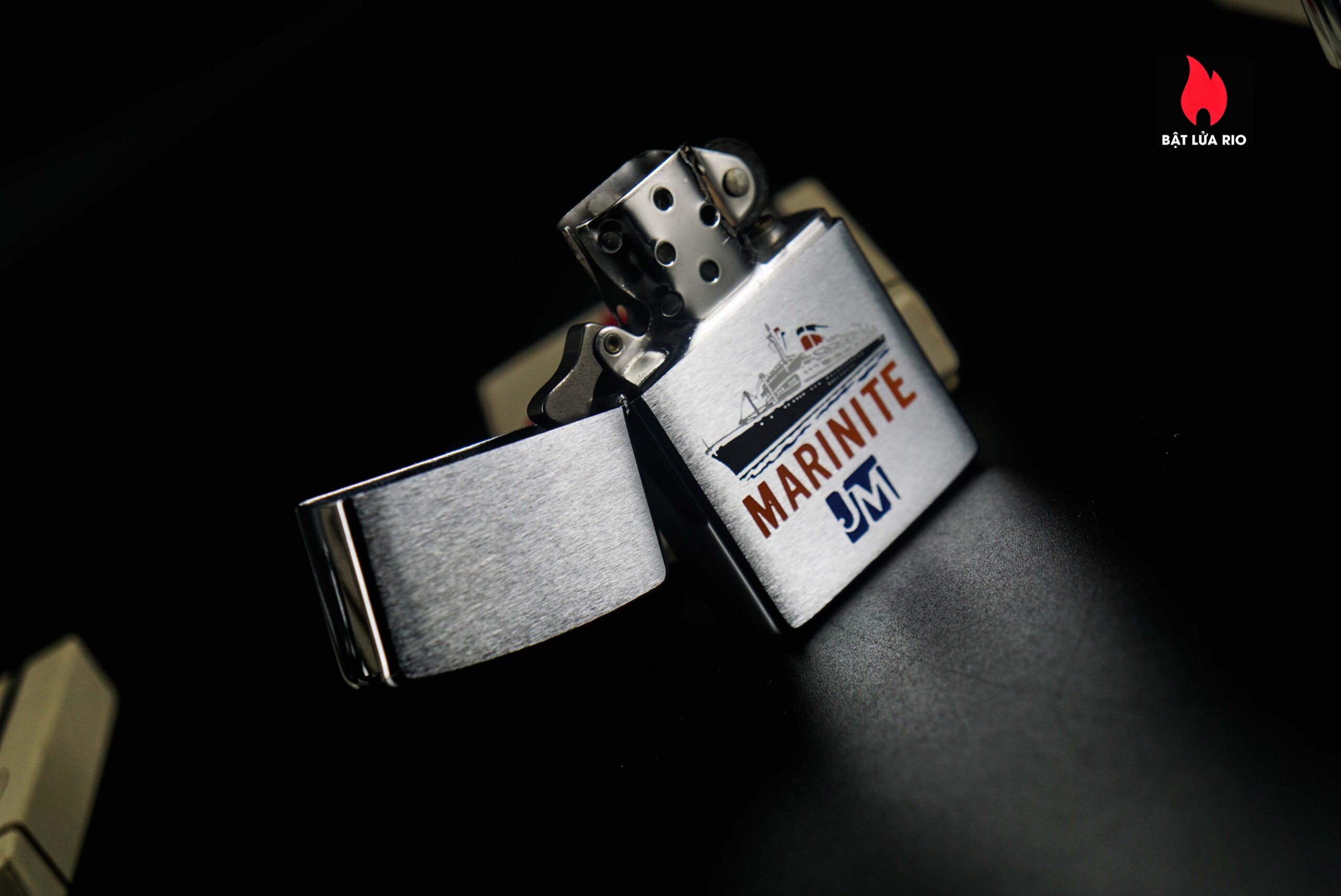 Zippo Xưa 1975 – Johns-Manville Marinite 9