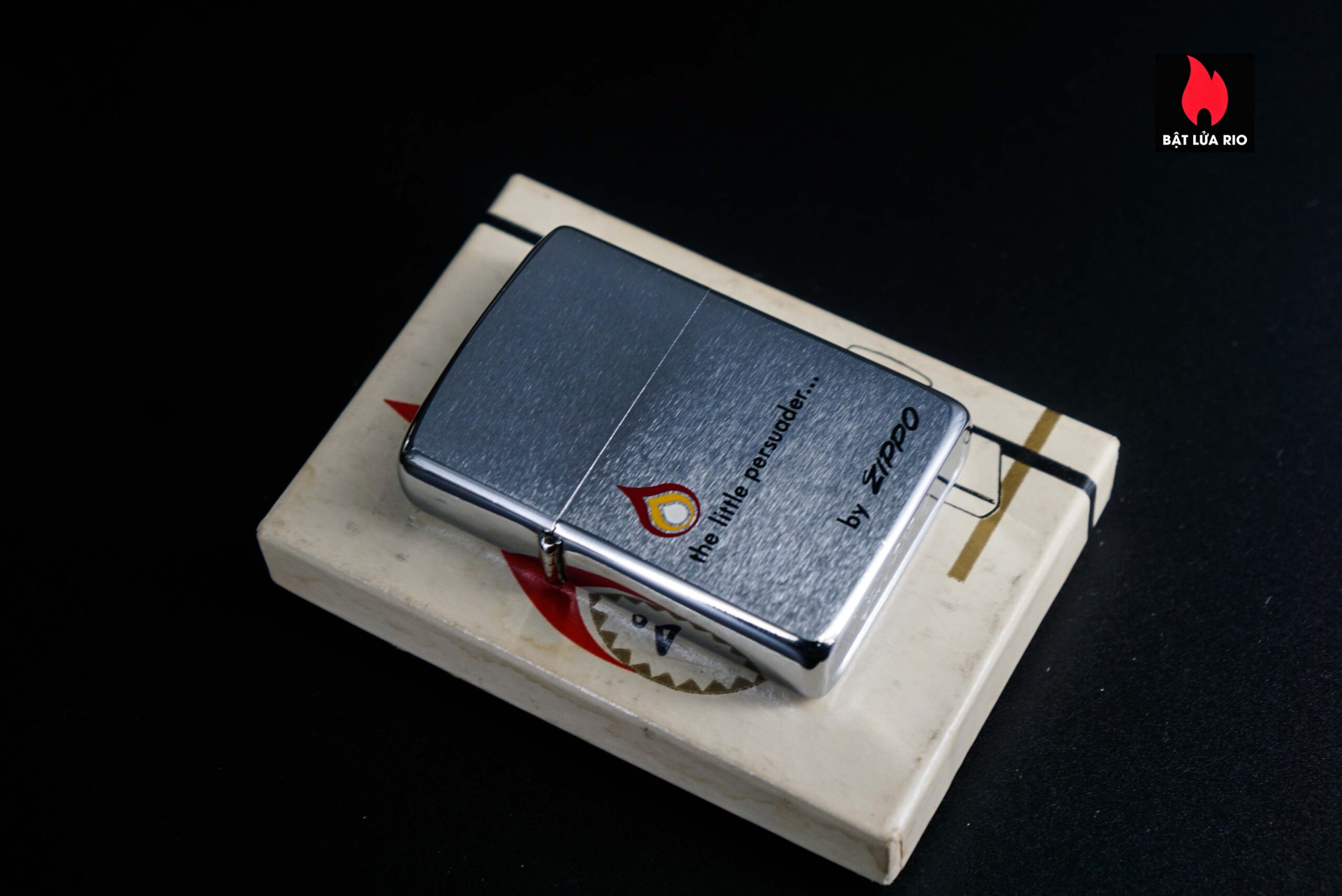Zippo Xưa 1975 – Salesman Zippo – Little Persuader 4