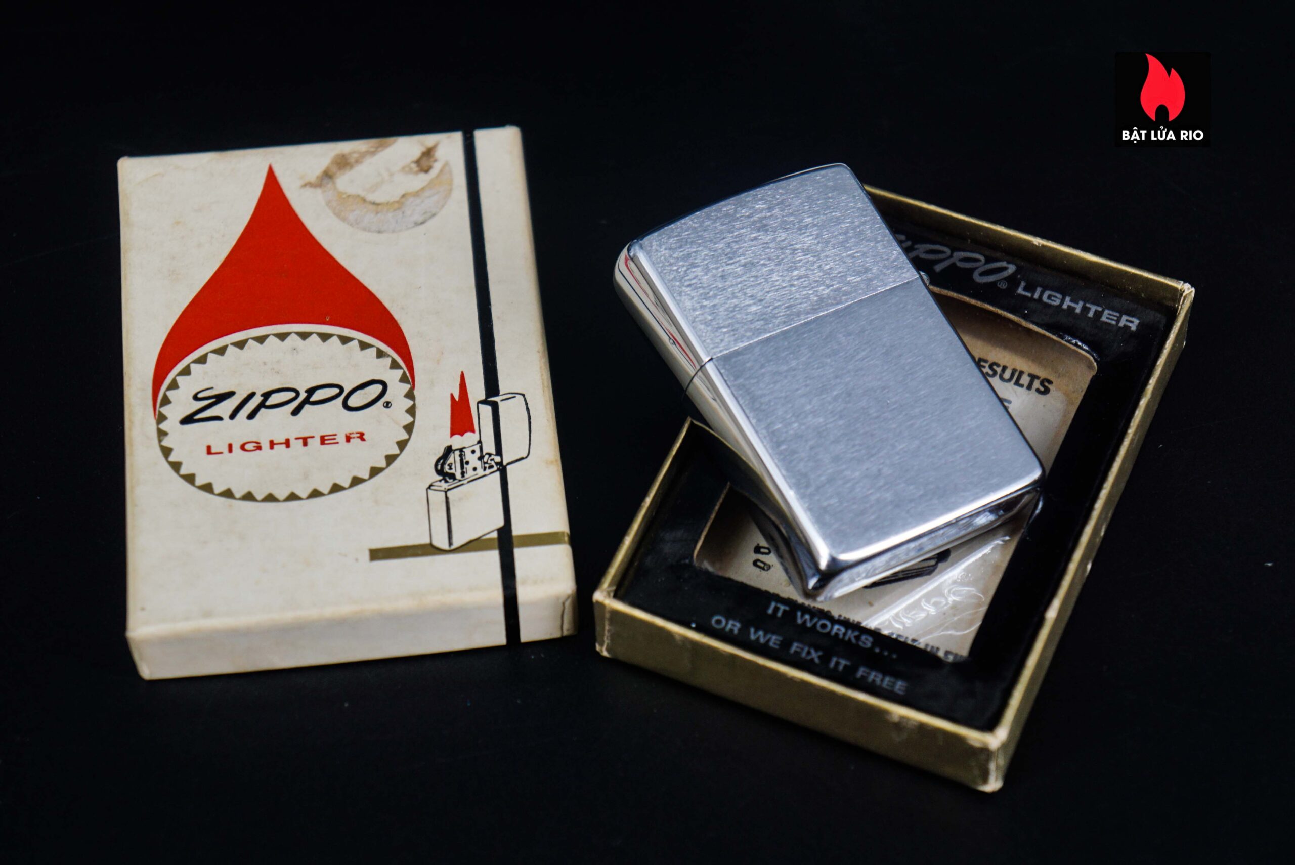 Zippo Xưa 1975 – U.S. Navy 200th Birthday - Building on a Proud Tradition 4