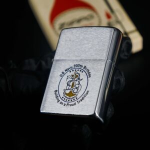 Zippo Xưa 1975 – U.S. Navy 200th Birthday - Building on a Proud Tradition 7