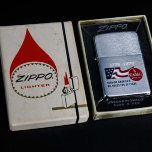 Zippo Xưa 1976 – KENDALL Bicentennial 1776-1976 2