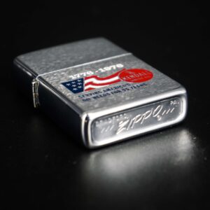 Zippo Xưa 1976 – KENDALL Bicentennial 1776-1976 10