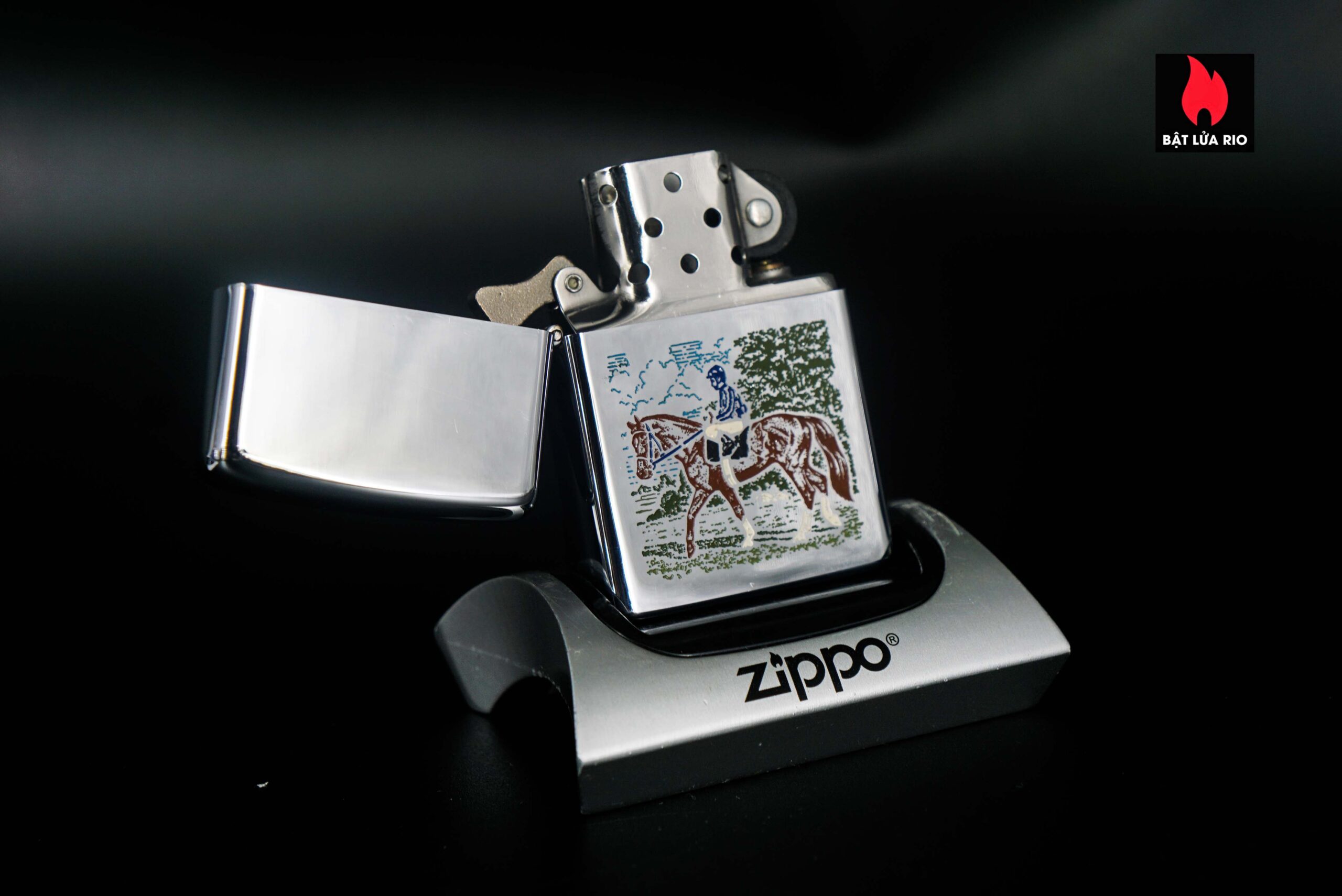 Zippo Xưa 1976 – Triple Crown 13