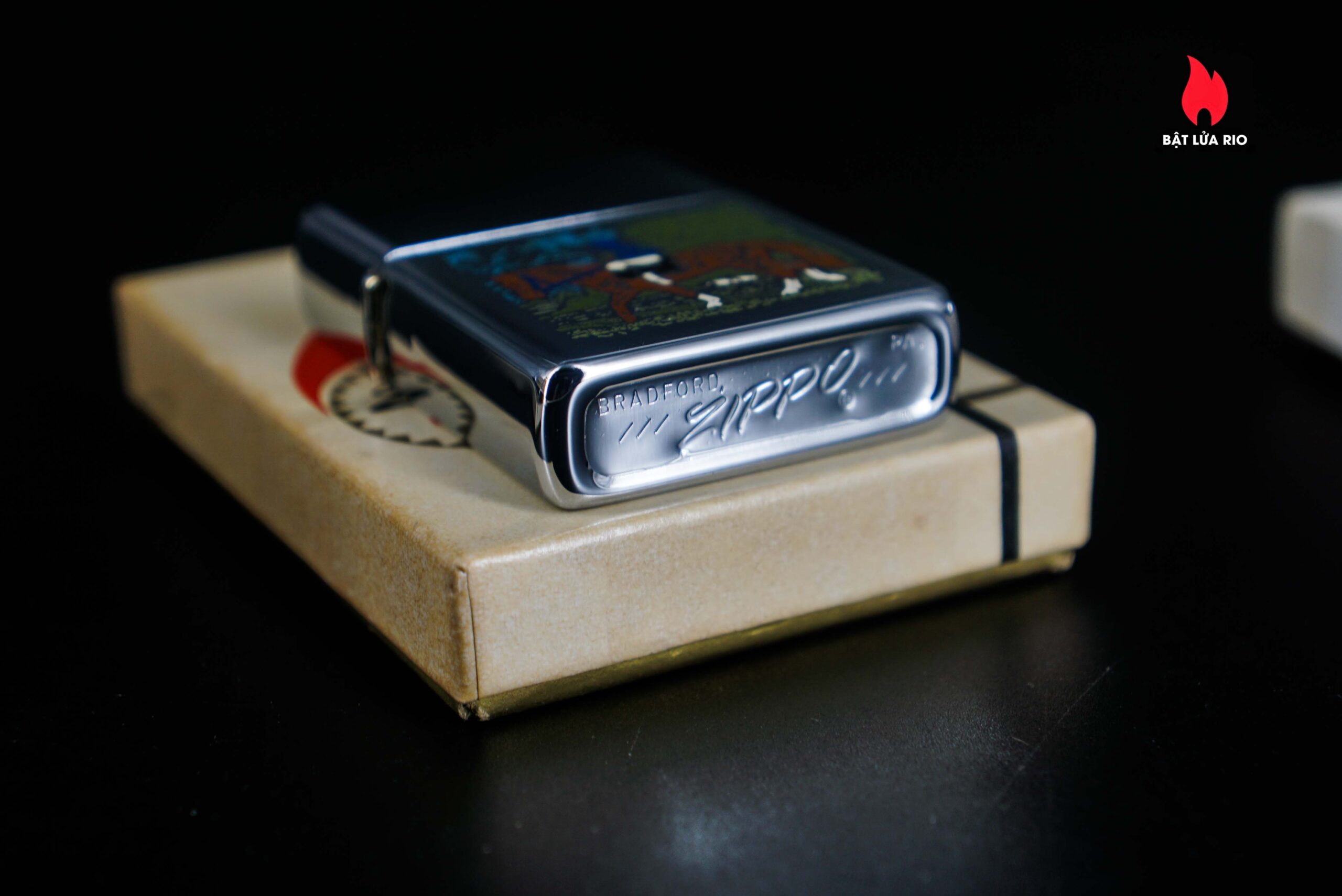 Zippo Xưa 1976 – Triple Crown 7