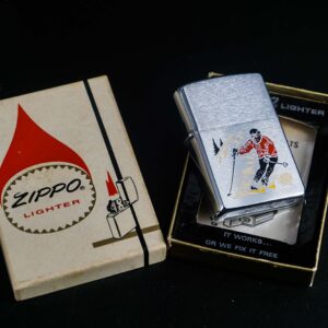 Zippo Xưa 1977 – Skier Skiing Ski Scene – Sport Serries 2