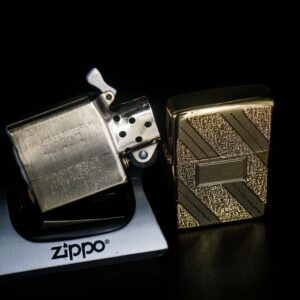 Zippo Xưa 1980 – Golden Elegance Diagonal Swirl Regular – USS Roanoke AOR-7 10