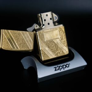 Zippo Xưa 1980 – Golden Elegance Diagonal Swirl Regular – USS Roanoke AOR-7 11