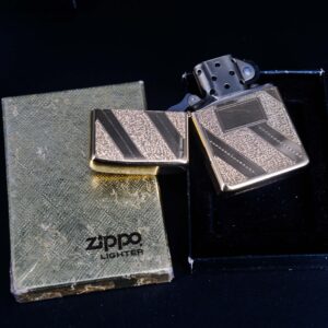 Zippo Xưa 1980 – Golden Elegance Diagonal Swirl Regular – USS Roanoke AOR-7 3