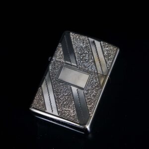 Zippo Xưa 1980 – Golden Elegance Diagonal Swirl Regular – USS Roanoke AOR-7 7