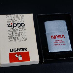 Zippo Xưa 1980 – NASA Kennedy Space Center 1