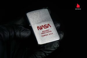 Zippo Xưa 1980 – NASA Kennedy Space Center 10