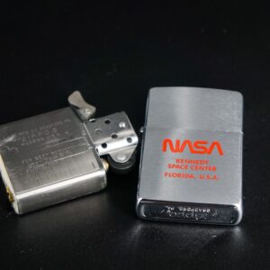 Zippo Xưa 1980 – NASA Kennedy Space Center 11