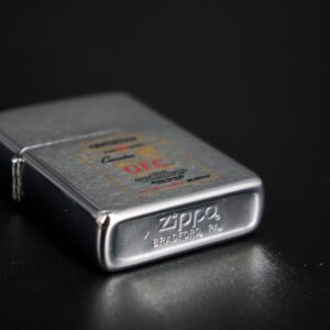 Zippo Xưa 1981 – Canadian Schenley O.F.C. 8