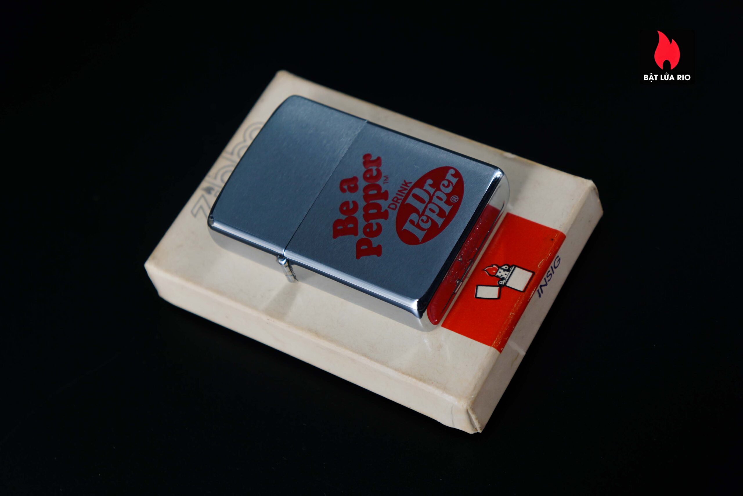 Zippo Xưa 1981 – Dr Pepper 8 Zippo Xưa 1981 – Dr Pepper 3