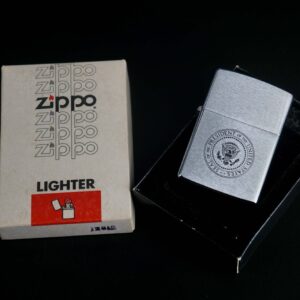 Zippo Xưa 1981 – Seal Of The President Of The United States – Marine One 17 Zippo Xưa 1981 – Seal Of The President Of The United States – Marine One 1